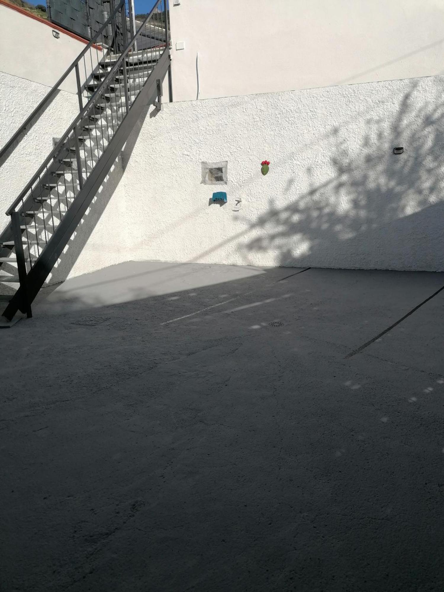 Casa *
